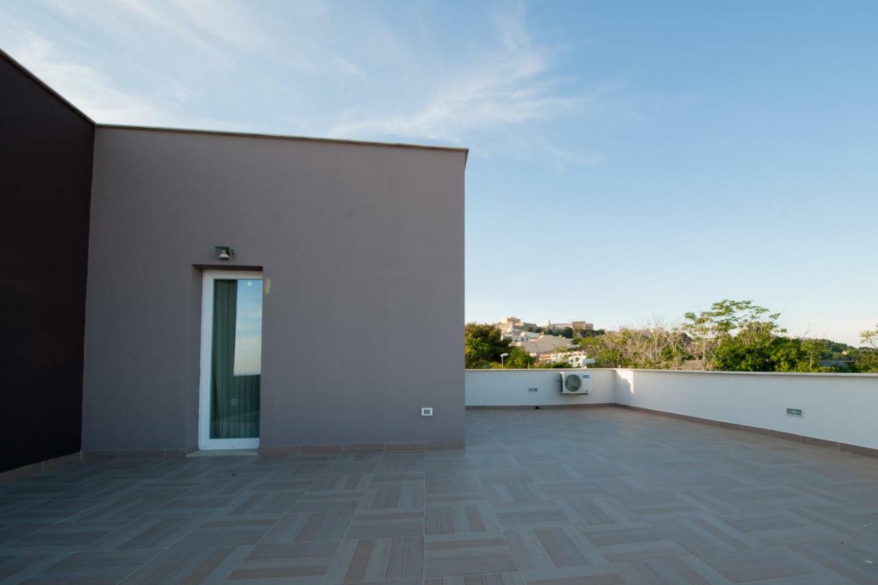 La Terrazza Di Harmakhis Hotel Partanna Екстериор снимка
