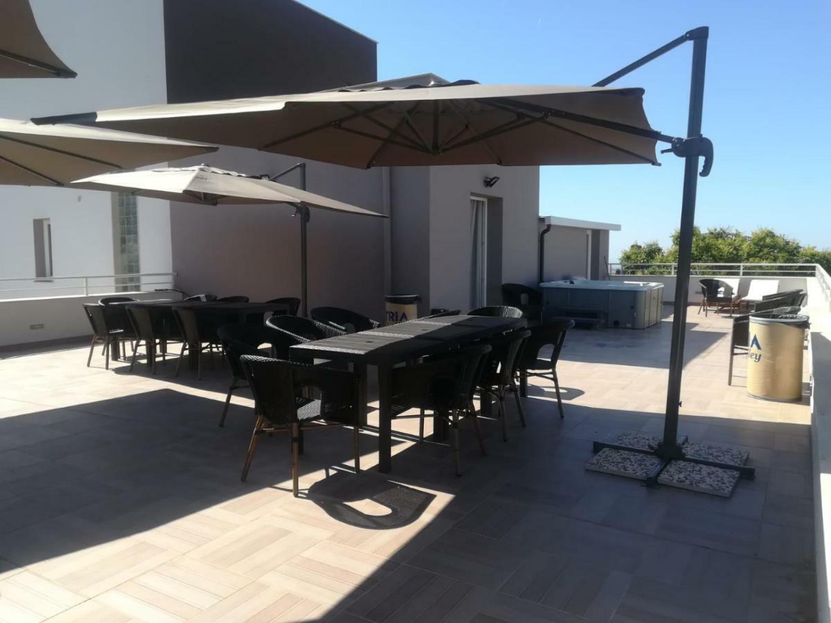 La Terrazza Di Harmakhis Hotel Partanna Екстериор снимка